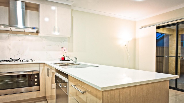 Samodzielny remont kuchni. Czy warto chwytać byka za rogi? Poradnik